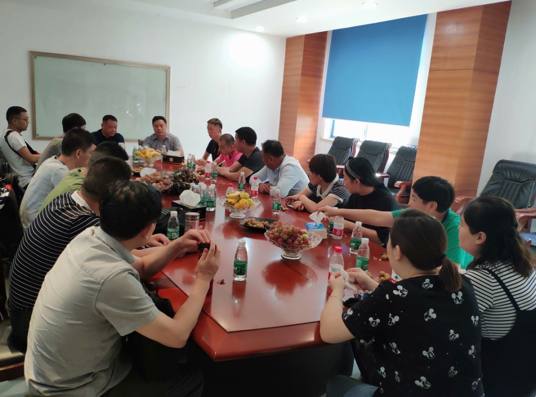 热烈欢迎合肥乐客来建材家居广场高层团队莅临爱尔百兰学习考察