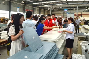 简一衣柜新郑 鲁山专卖店工厂团购会圆满成功